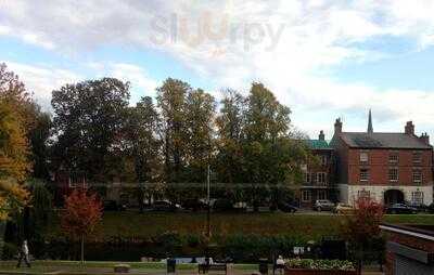 Riverview Restaurant & Prosecco Bar