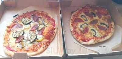 Camilles Pizza And Pasta