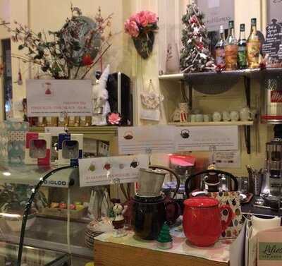 Lily’s Vintage Cafe