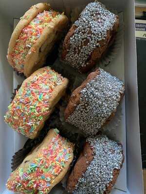 Seven Sisters Ice Cream