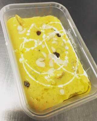 Nadia's Indian Takeaway