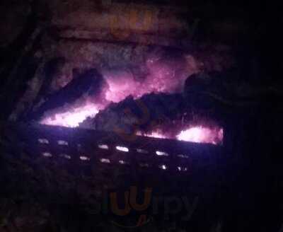 Elephant And Castle Pub