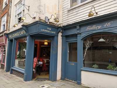 The Lounge Cafe