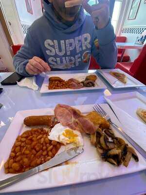 Aj's Diner, Ryde