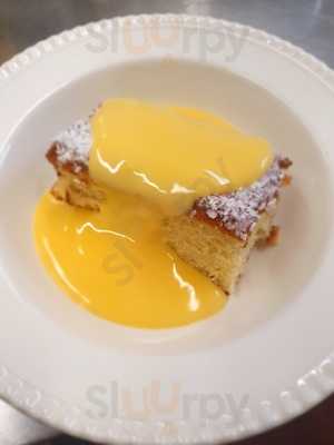 The Hungry Horse Cafe