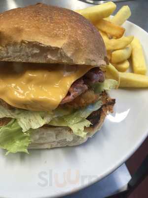 The Hungry Horse Cafe