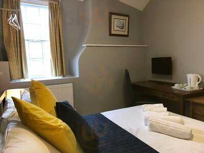 The White Lion Hotel