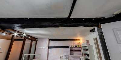 The Courtyard Cafe And Bar