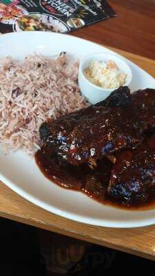 Oshies Kitchen And Grill