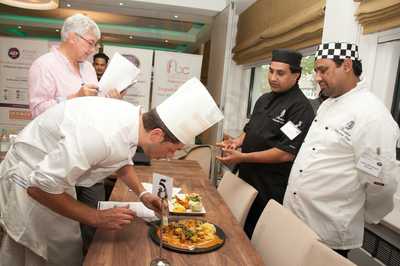 Humayra Indian & Bangladeshi Cuisine Takeaway