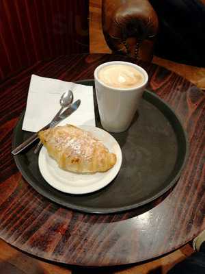 Caffe Nero