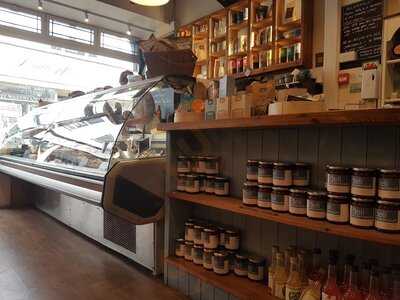 The Deli At Dartmouth