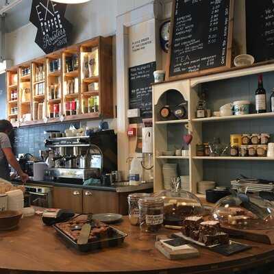 The Deli At Dartmouth