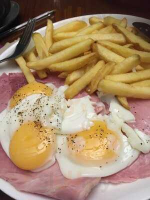 The Highweek Village Inn