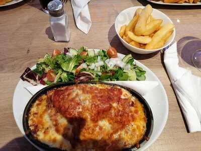 Pantyscallog Steak House With Rooms