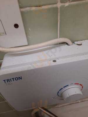 Swan Service Station & Truck Stop