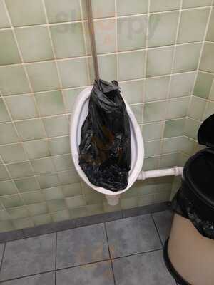 Swan Service Station & Truck Stop