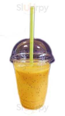Cafe & Smoothie Bar