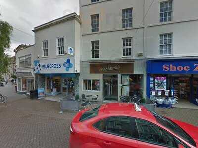 Milani's Restaurant And Coffee Bar