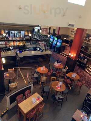 The Albany Palace - Wetherspoon