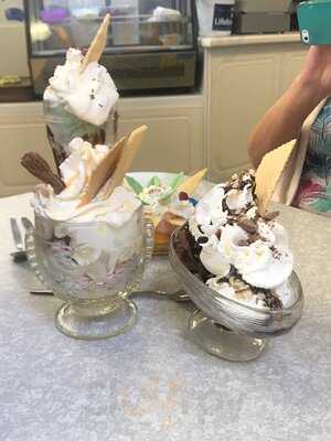 The Original Fecci's Ice Cream Parlour