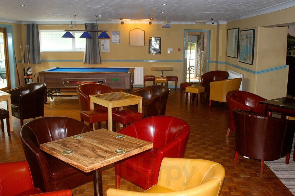 Out Of The Blue Freehouse