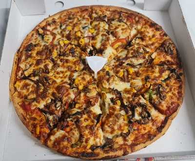 Holbeach Pizza & Kebab House