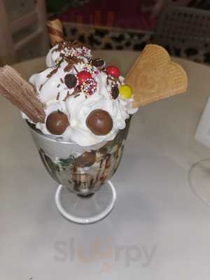 Molly Moo's Ice Cream Parlour & Cafe
