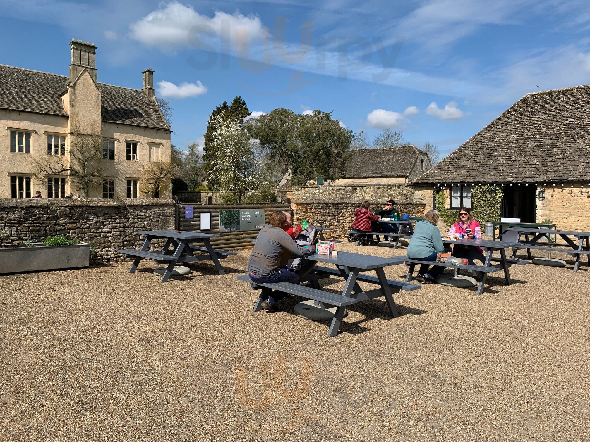 The Cogges Kitchen Cafe