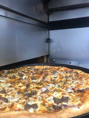 Fast And Fresh Pizza