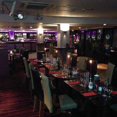 Skye Lounge And Restaurant