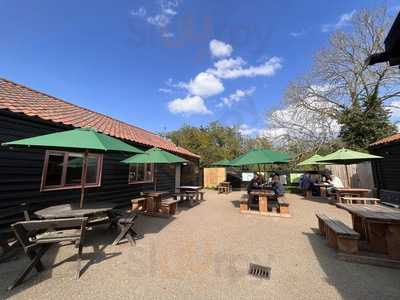 The Docky Hut Cafe
