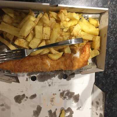 Golden Carp Chippy
