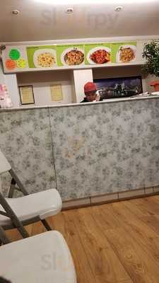 San San Chinese Takeaway