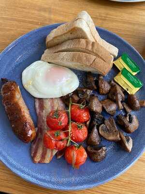 The Farmhouse Kitchen