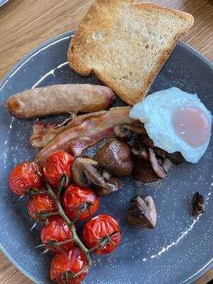 The Farmhouse Kitchen