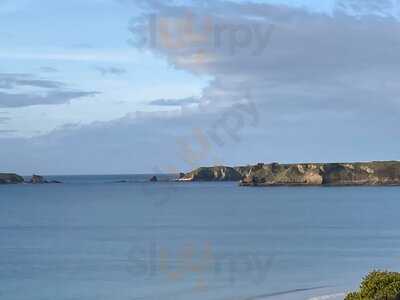 Clarence House Hotel Bar & Restaurant