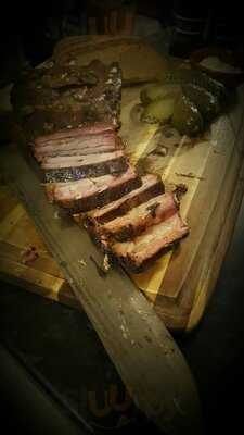 Smoked Pig Bbq Kiosk