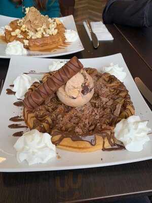 The Little Dessert Shop