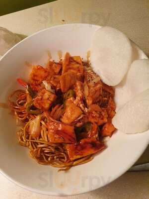 Dragon Chinese Kitchen