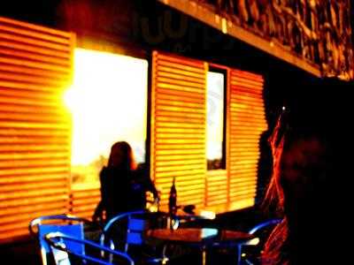 The Rendezvous Cafe-bar