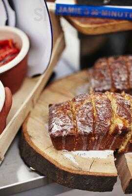 Jamie Oliver's Fabulous Feasts