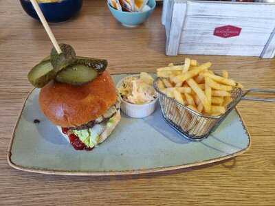 The Beach House Millbeach Seaside Resort