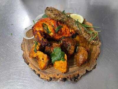 Naseeb Indian Takeaway