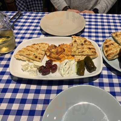 Rose Cafe & Greek Cuisine