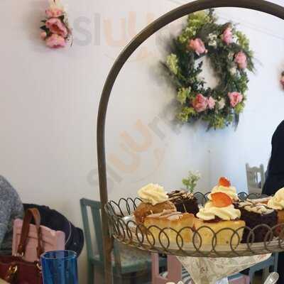 Poppy's Vintage Tea Room