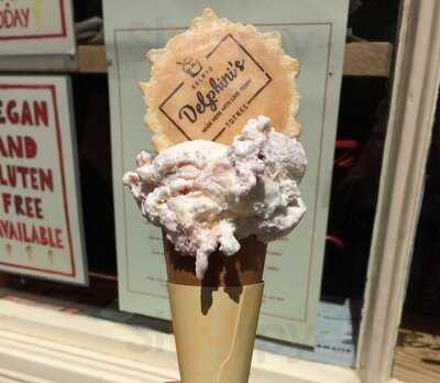 Delphini's Gelato