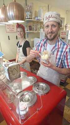 Delphini's Gelato