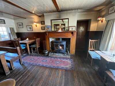 The Coach And Horses