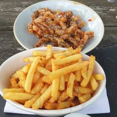 The Coach And Horses